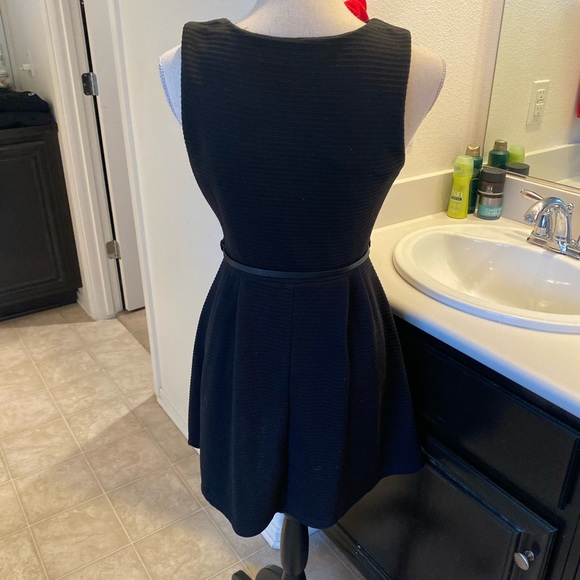 Black cocktail Dress - Picture 4 of 5